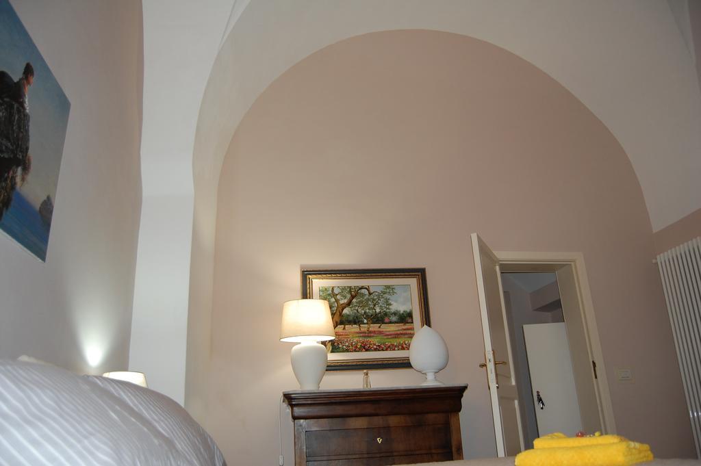 Ferienwohnung A Casa Di Francesca Lecce Exterior foto